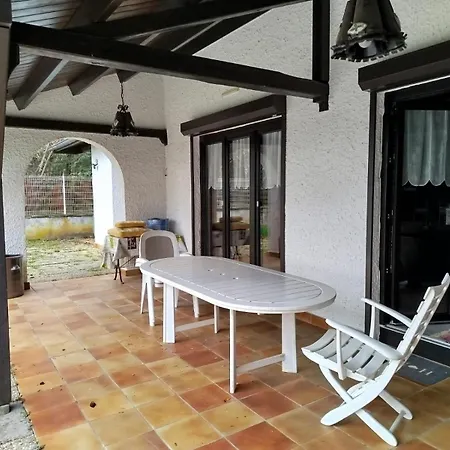 Maison Avec Jardin, Vue Sur Le De